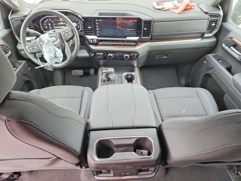 2026 GMC SIERRA C1500 — Фото 8 из 12