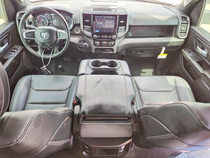 2026 RAM 1500 TRADESMAN — Фото 8 из 12