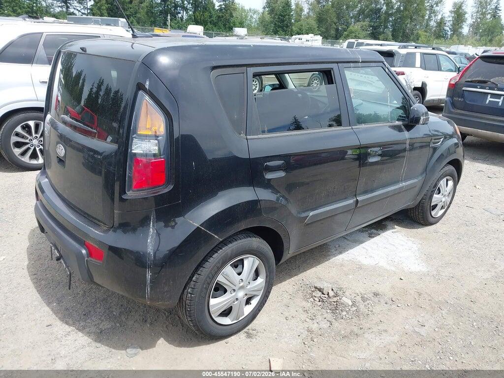 KNDJT2A29A7125675 2010 KIA SOUL photo no. 4