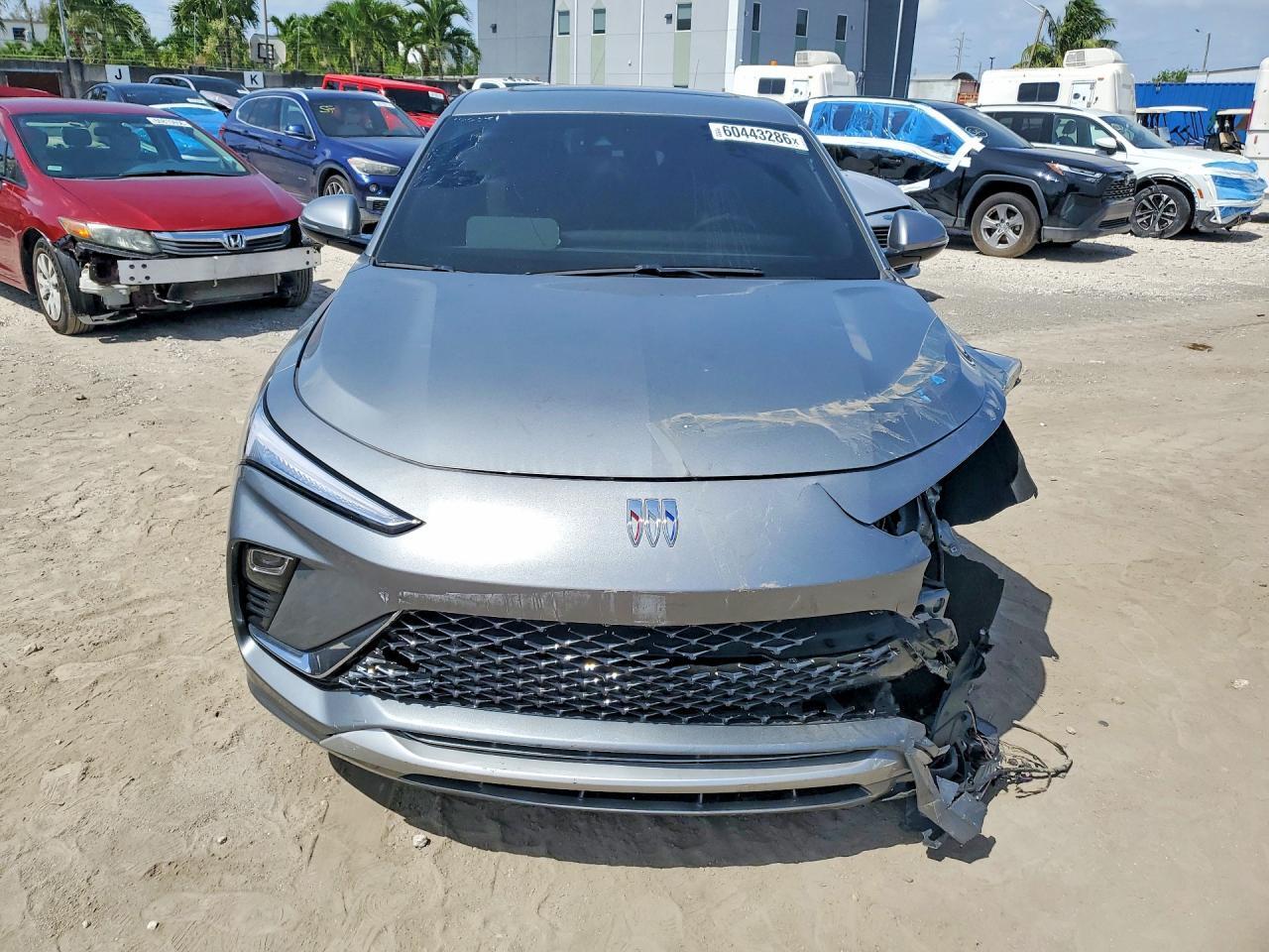 2025 BUICK ENVISTA AVENIR — Фото 5 из 12