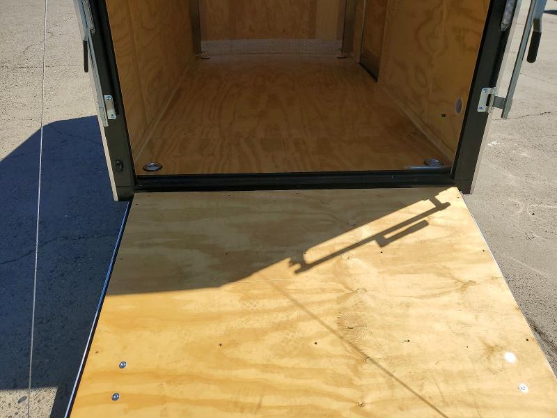 2025 INTERSTATE ILRD610SAFS ENCLOSED CARGO TRAILER — Фото 5 из 10