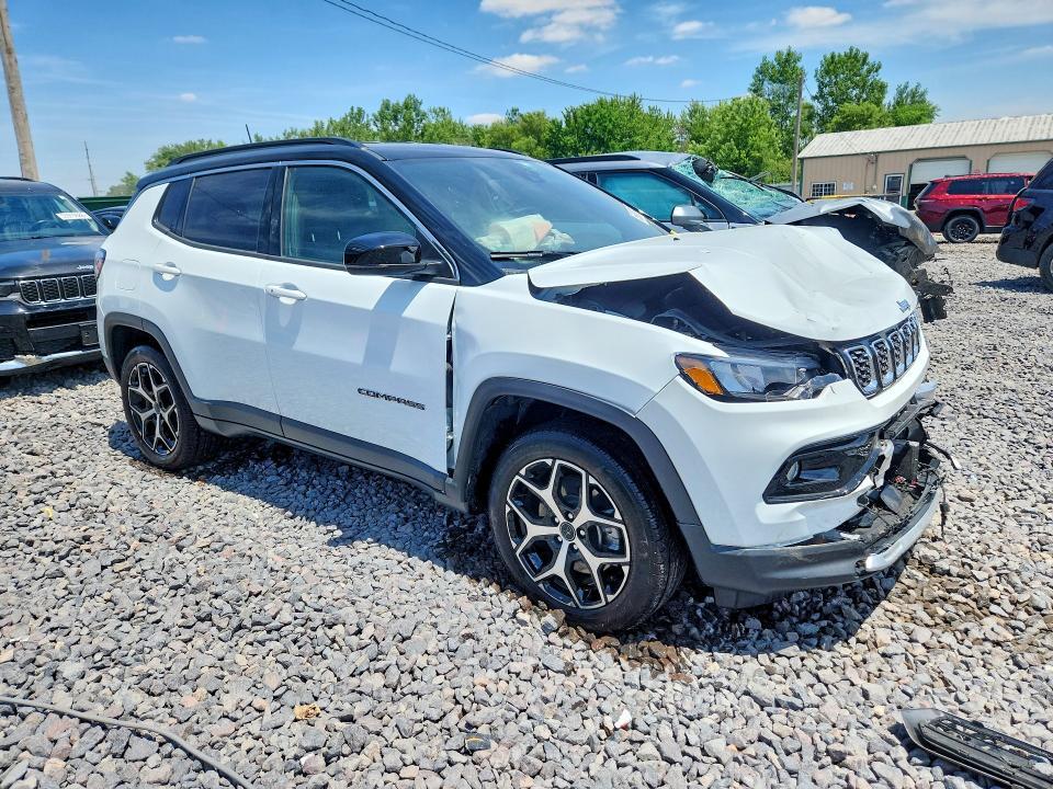 3C4NJDCN4ST585169 2025 JEEP COMPASS photo no. 4