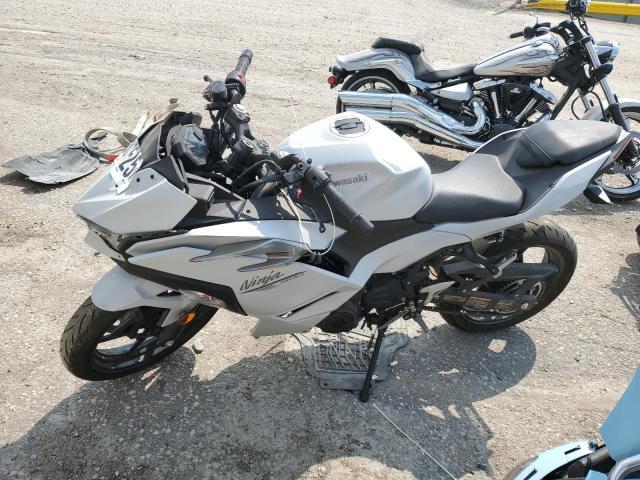 ML5EXGG12SDA44339 2025 KAWASAKI EX500 photo no. 3