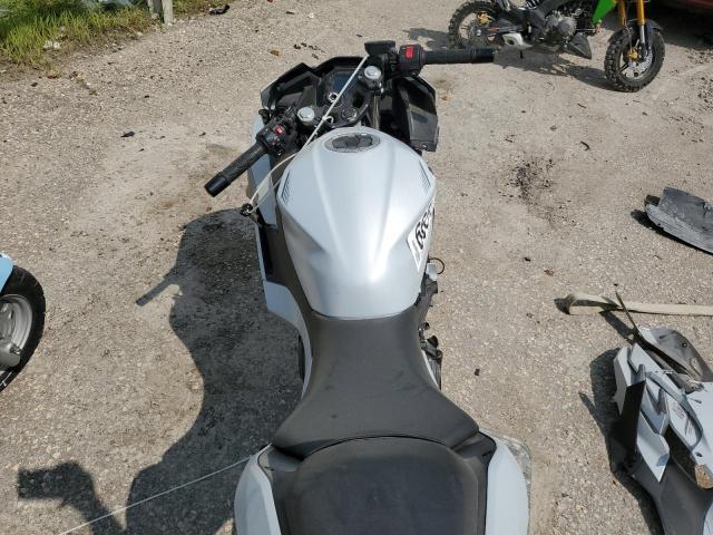 ML5EXGG12SDA44339 2025 KAWASAKI EX500 photo no. 6