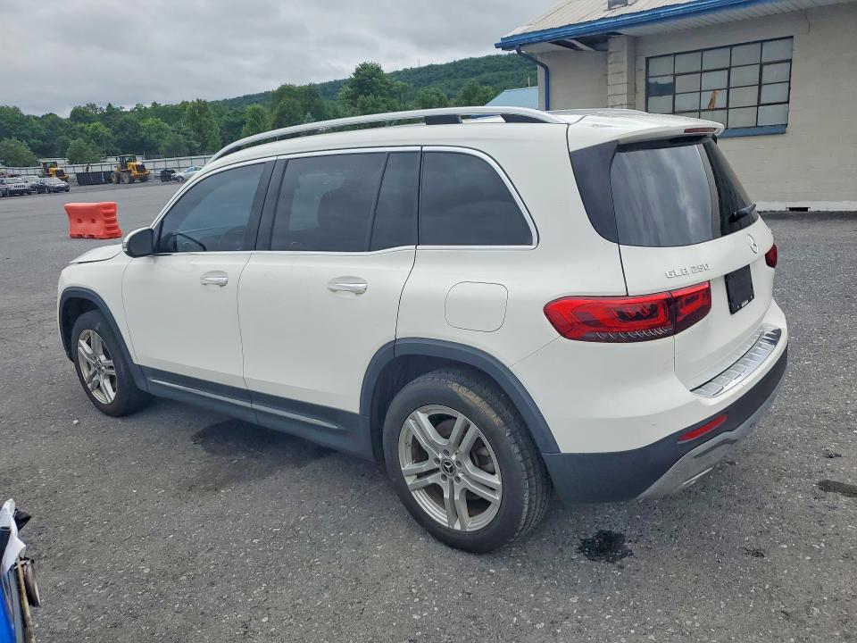 2023 MERCEDES-BENZ GLB 250 4MATIC — Фото 2 из 13
