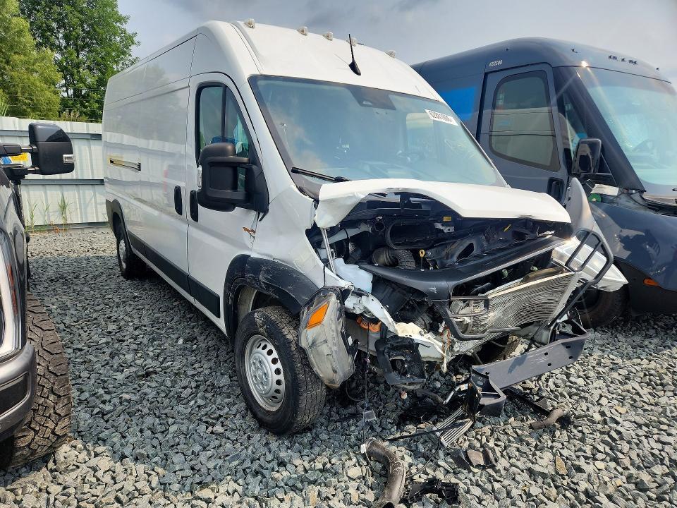 2025 RAM PROMASTER 2500 CARGO — Фото 4 из 13