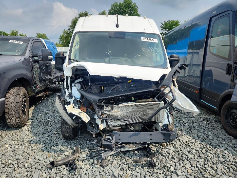 2025 RAM PROMASTER 2500 CARGO — Фото 5 из 13