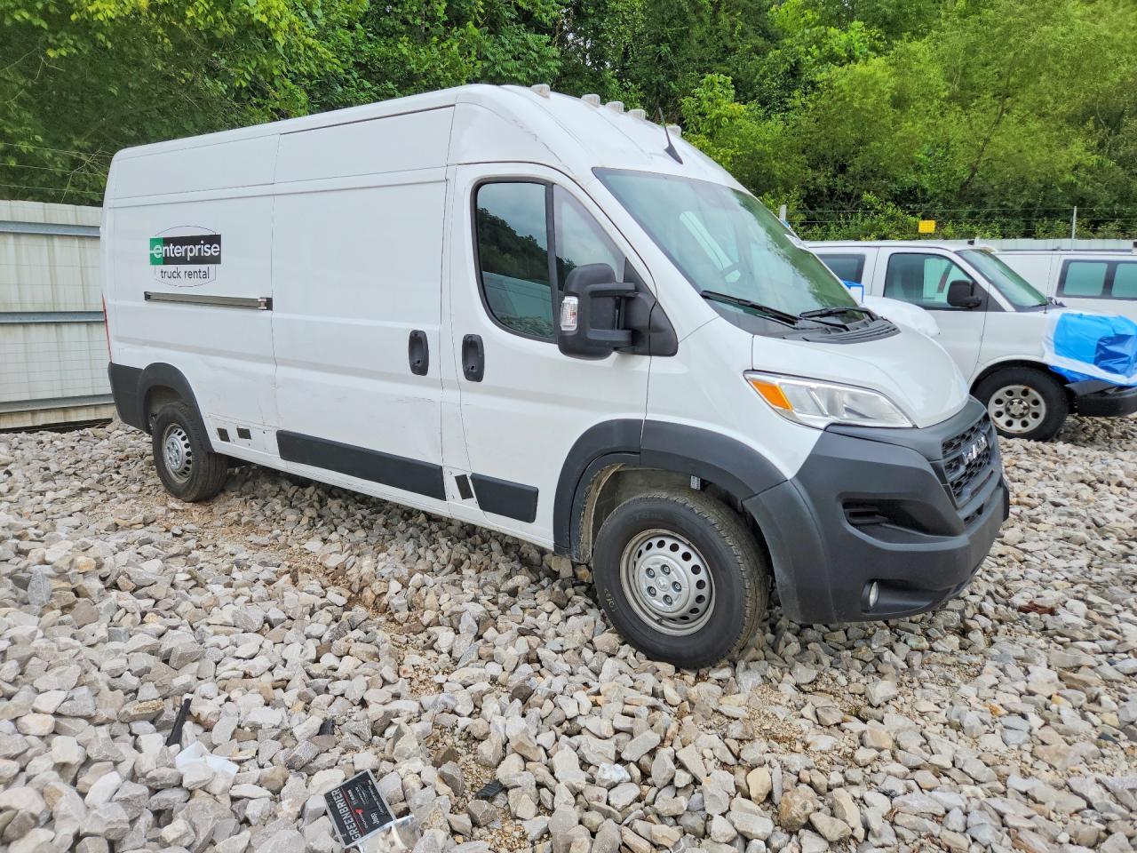 2025 RAM PROMASTER 2500 CARGO — Фото 4 из 13
