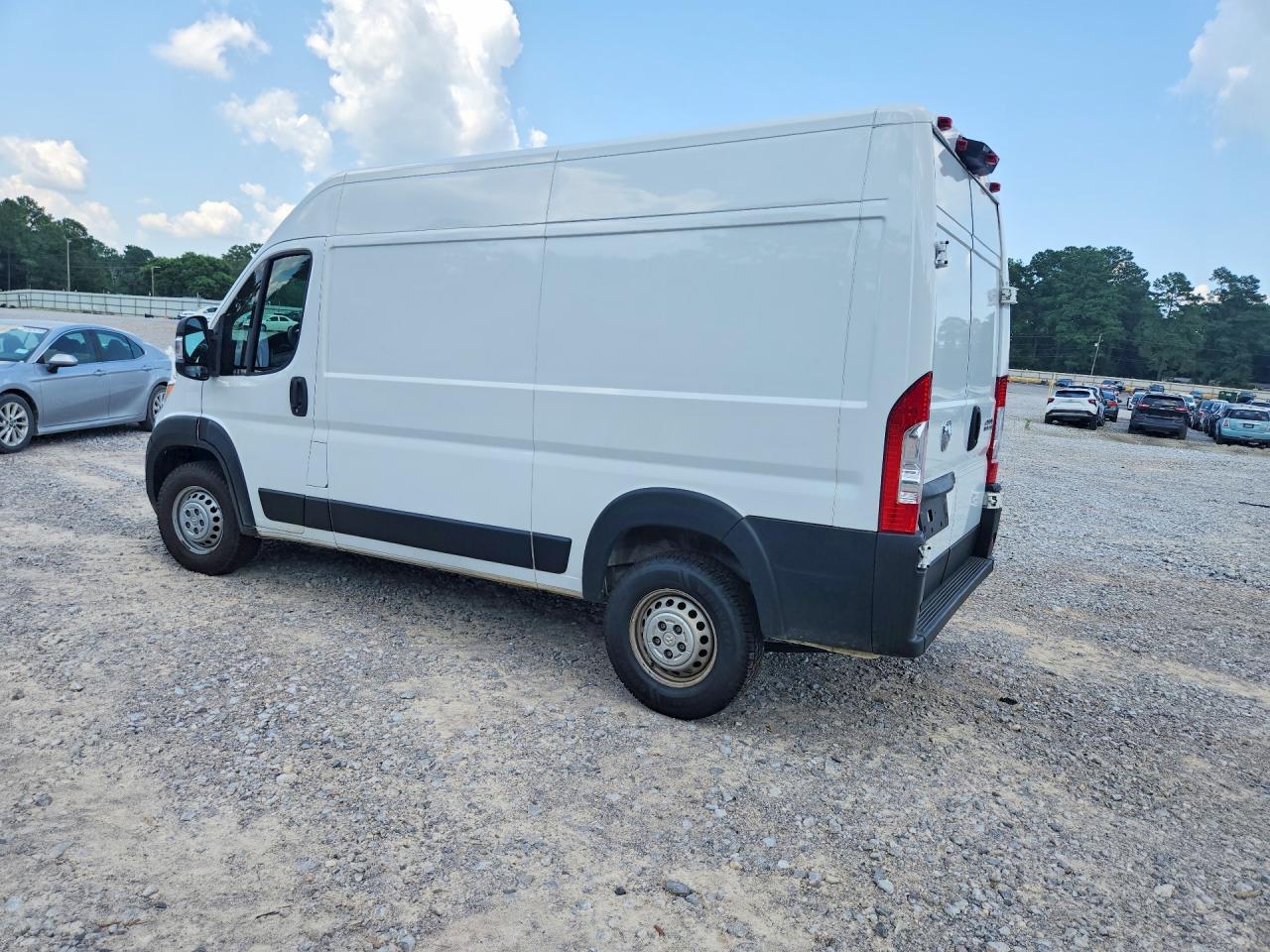 2025 RAM PROMASTER — Фото 2 из 13