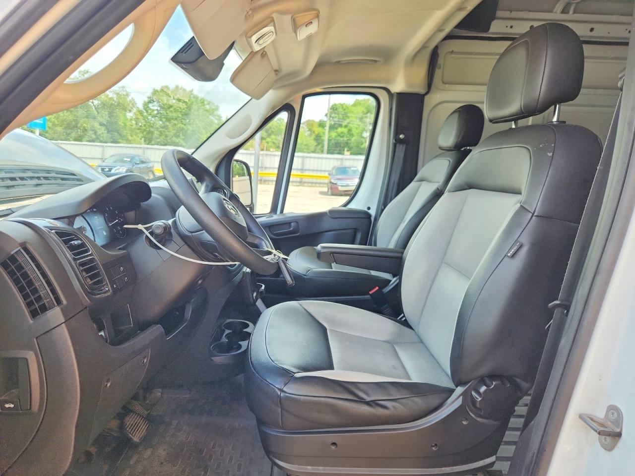 2025 RAM PROMASTER — Фото 7 из 13