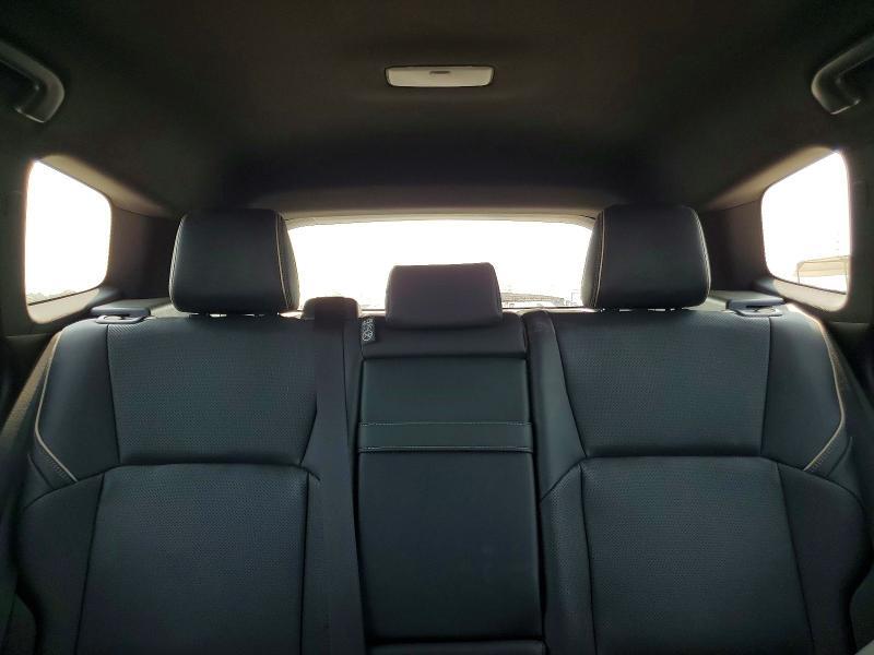2025 TOYOTA CROWN SIGNIA XLE — Фото 10 из 13