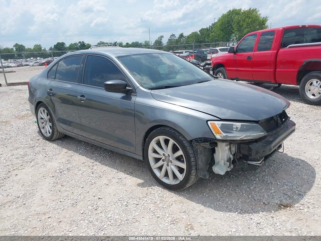 3VW2K7AJ3FM215829 2015 VOLKSWAGEN JETTA photo no. 1