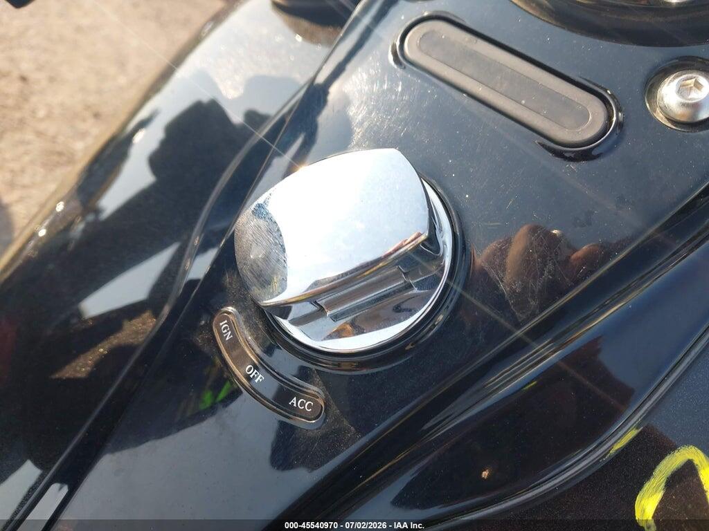 1HD1GPM16FC322658 2015 HARLEY-DAVIDSON FXDWG photo no. 11
