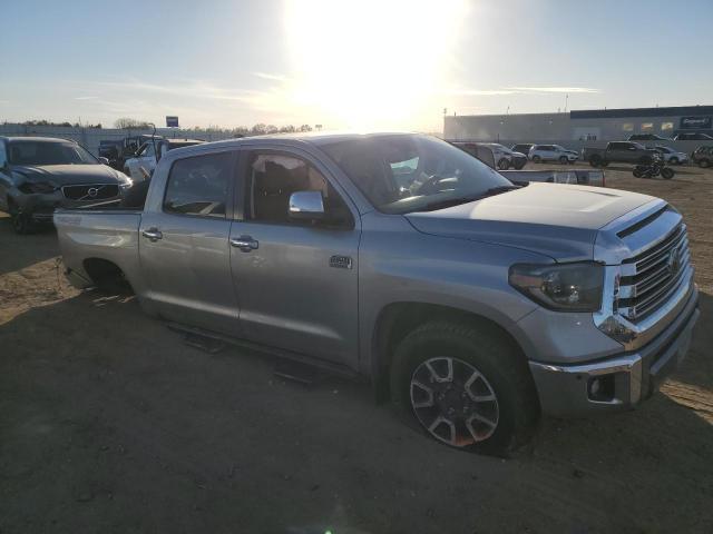 2021 TOYOTA TUNDRA CREWMAX 1794 — Фото 4 из 13