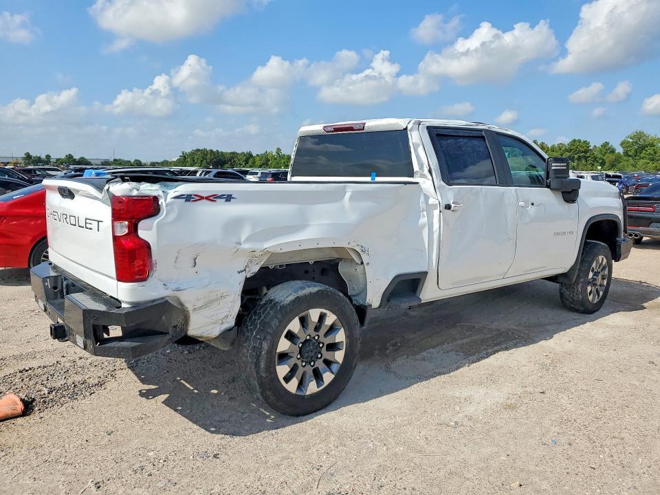 2024 CHEVROLET SILVERADO K2500 HEAVY DUTY LT — Фото 3 из 13