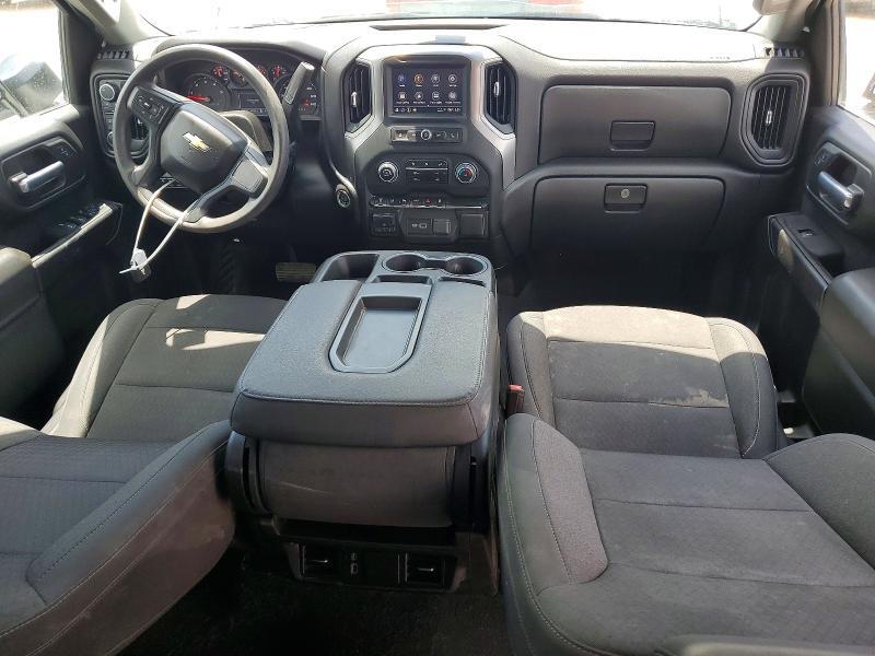 2024 CHEVROLET SILVERADO K2500 CUSTOM — Фото 8 из 13