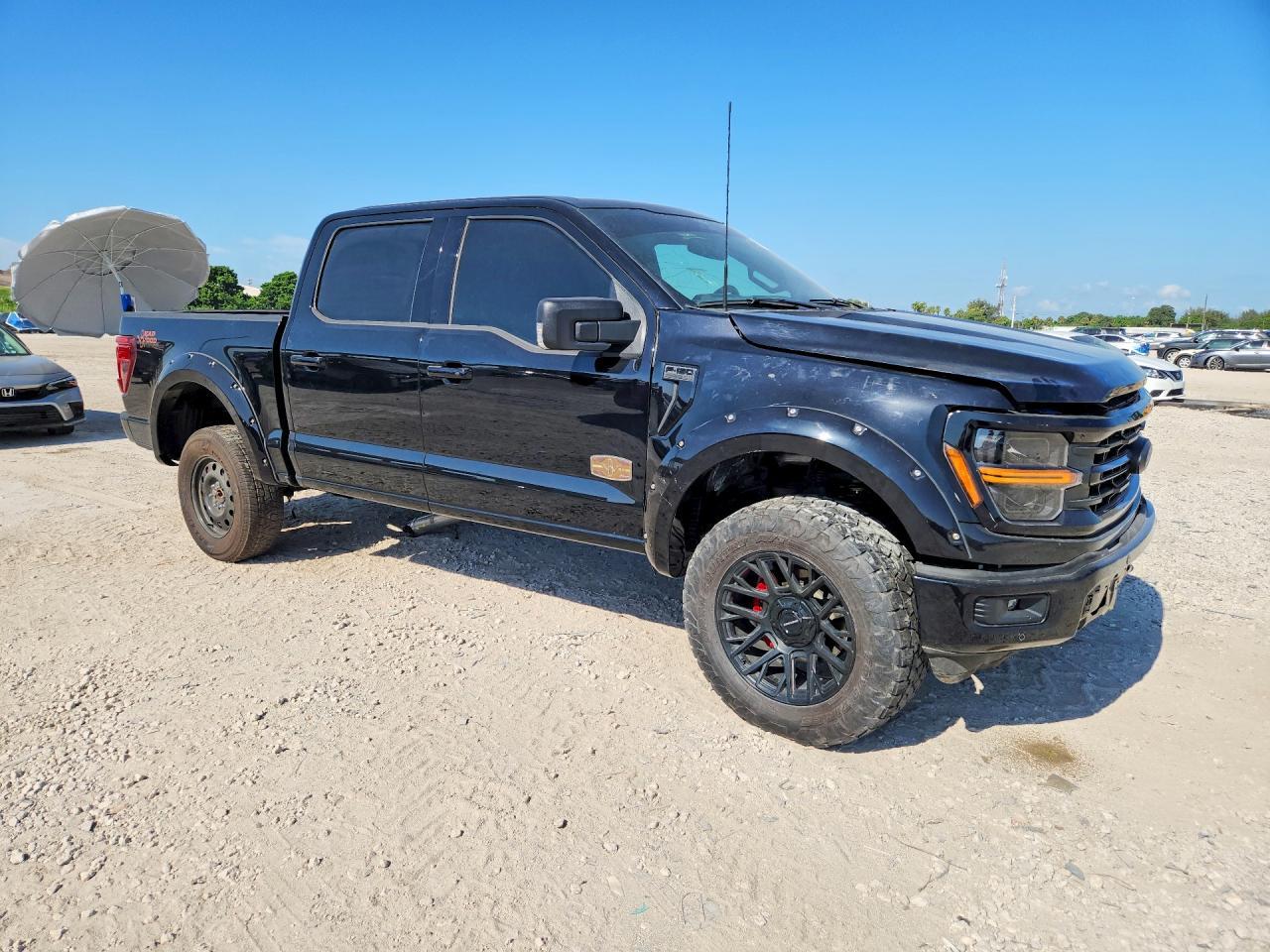 2024 FORD F150 XLT — Фото 4 из 12