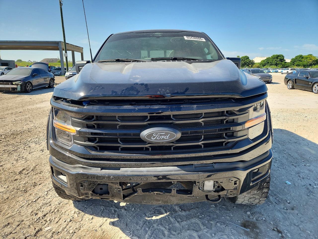 2024 FORD F150 XLT — Фото 5 из 12