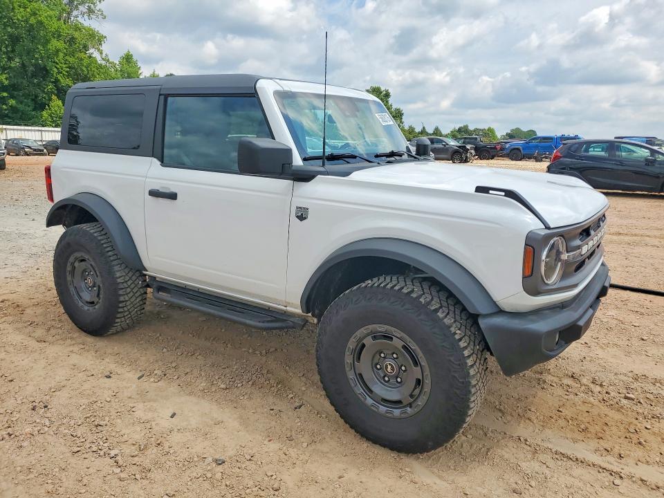 2024 FORD BRONCO BIG BEND — Фото 4 из 14