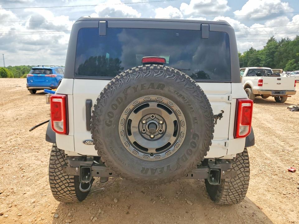 2024 FORD BRONCO BIG BEND — Фото 6 из 14