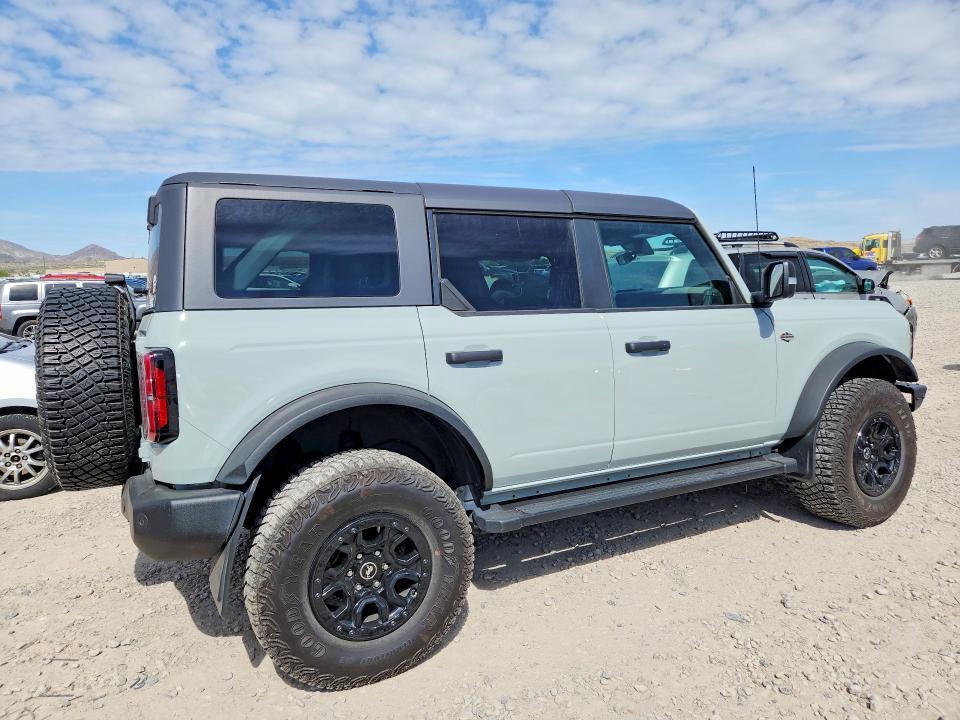 1FMEE2BP1RLA14073 2024 FORD BRONCO photo no. 3