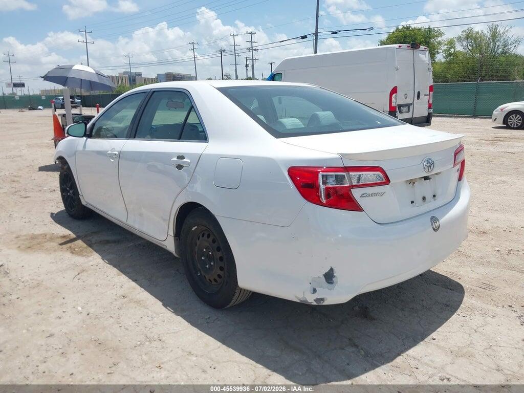 4T1BF1FK2EU342163 2014 TOYOTA CAMRY photo no. 3