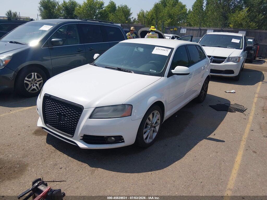 WAUBJAFM5CA013702 2012 AUDI A3 photo no. 2
