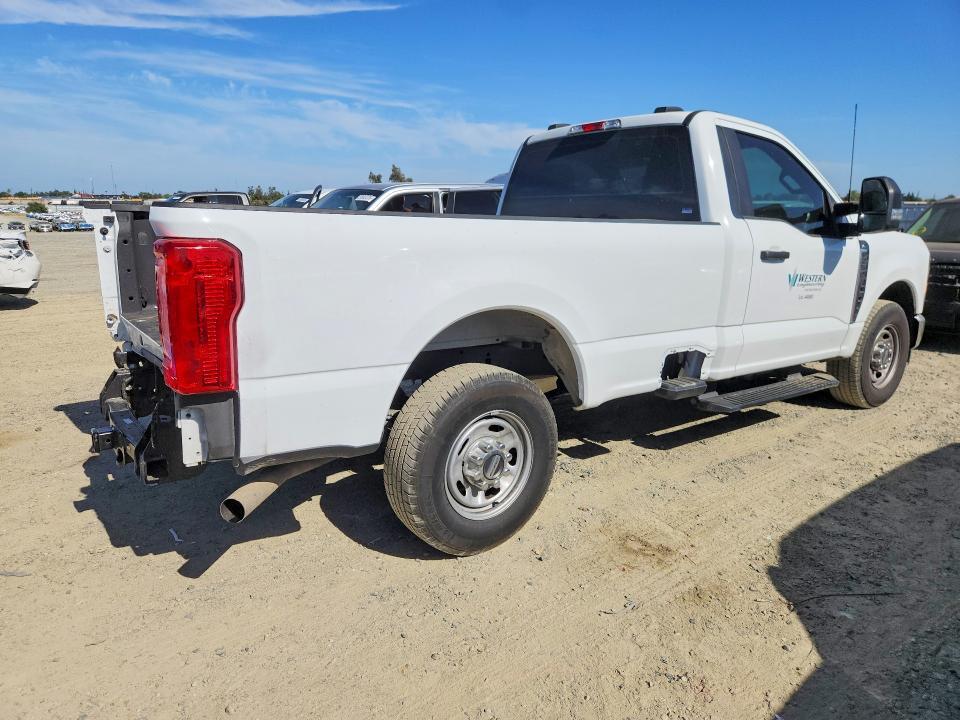 1FTBF2AAXREF17218 2024 FORD F250 photo no. 3