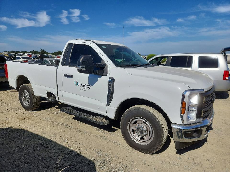 1FTBF2AAXREF17218 2024 FORD F250 photo no. 4
