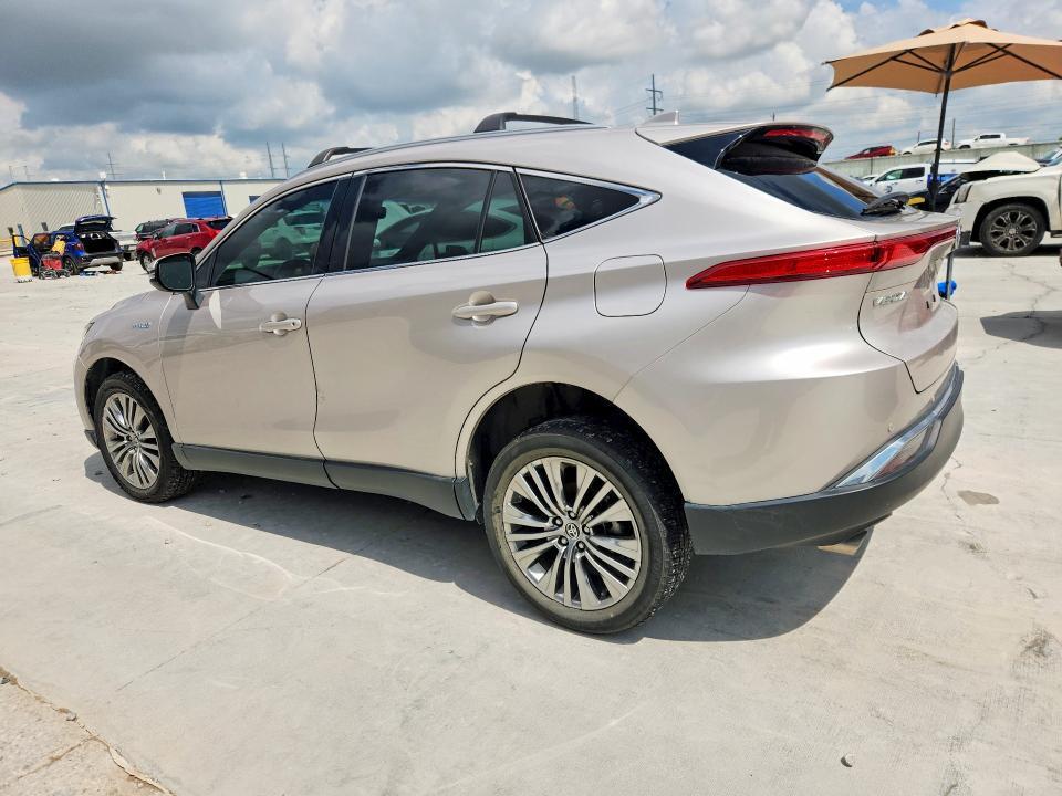 2021 TOYOTA VENZA XLE — Фото 2 из 14