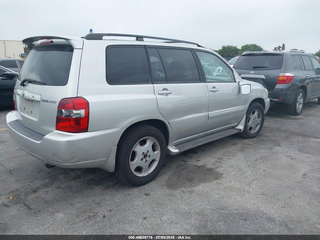 JTEDP21A040003692 2004 TOYOTA HIGHLANDER photo no. 4