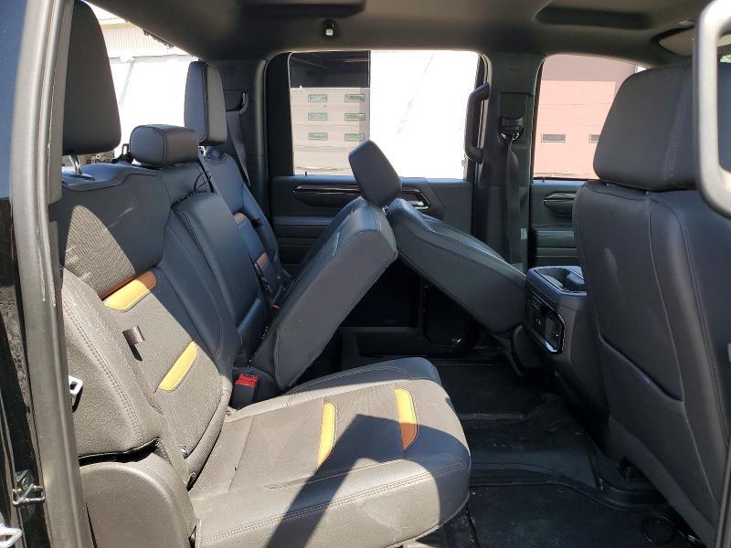 2024 GMC SIERRA K3500 AT4 — Фото 6 из 10