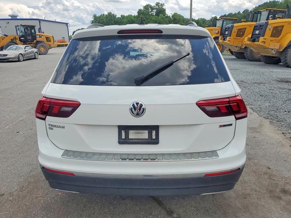 2021 VOLKSWAGEN TIGUAN SE — Фото 6 из 13