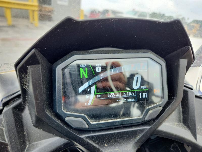 2024 KAWASAKI EX650 P — Фото 7 из 9