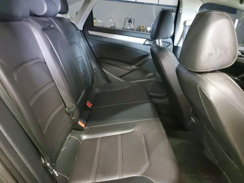 2021 VOLKSWAGEN PASSAT SE — Фото 10 из 12