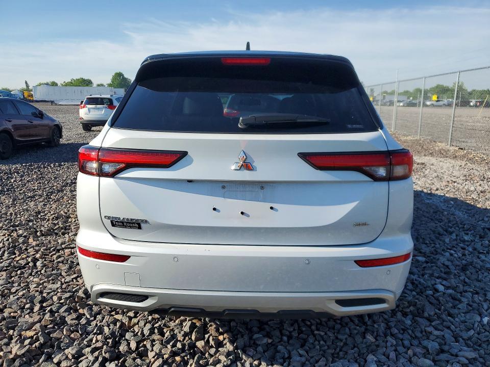 2024 MITSUBISHI OUTLANDER SEL — Фото 6 из 13