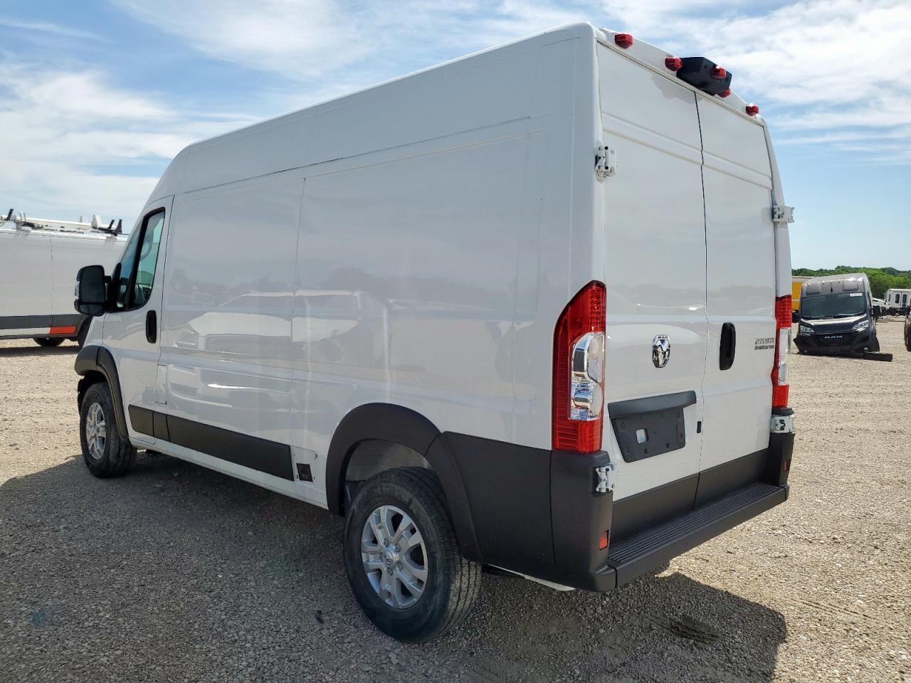 2024 RAM PROMASTER 2500 2500 HIGH — Фото 2 из 13