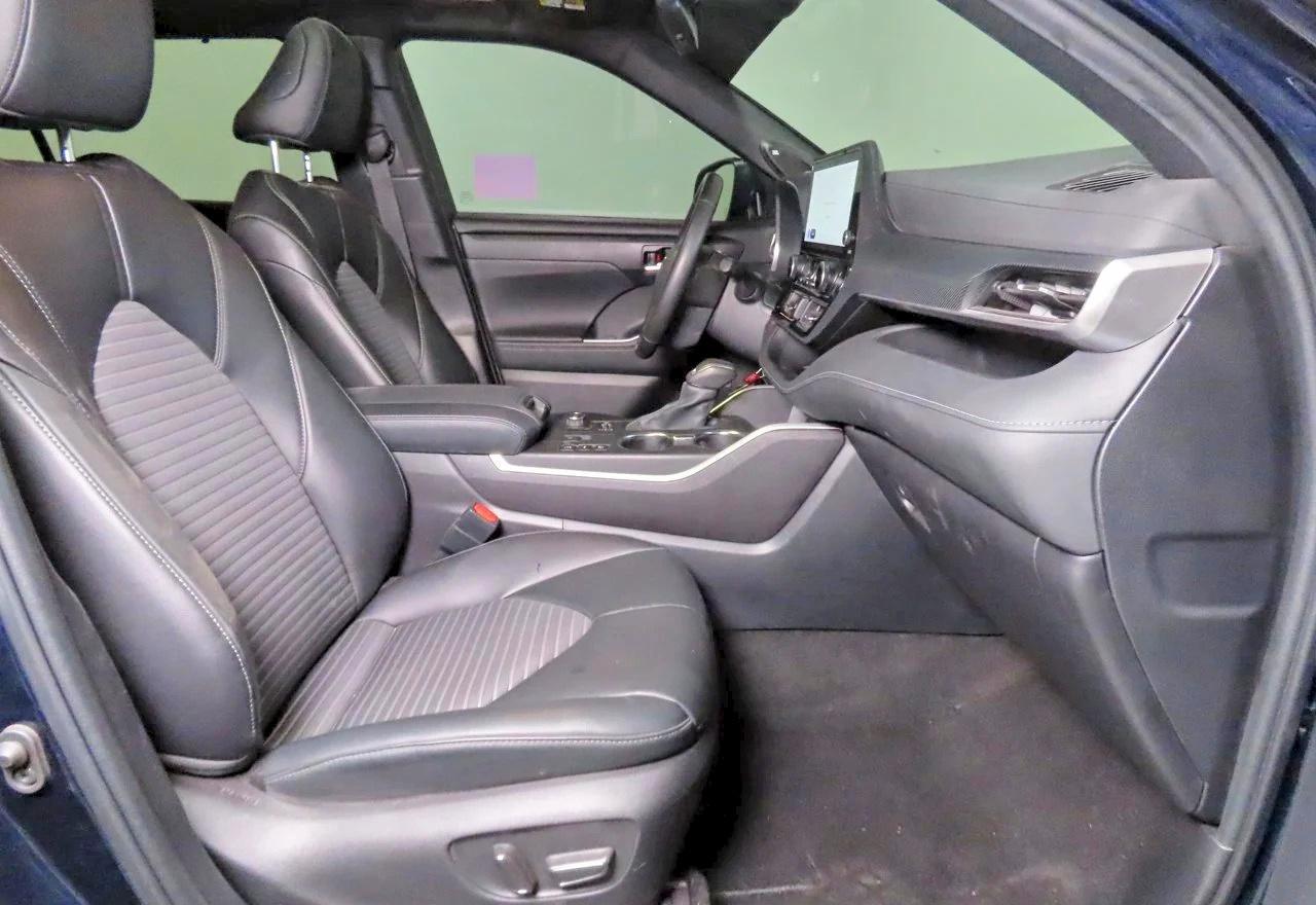 2024 TOYOTA HIGHLANDER XSE — Фото 5 из 10