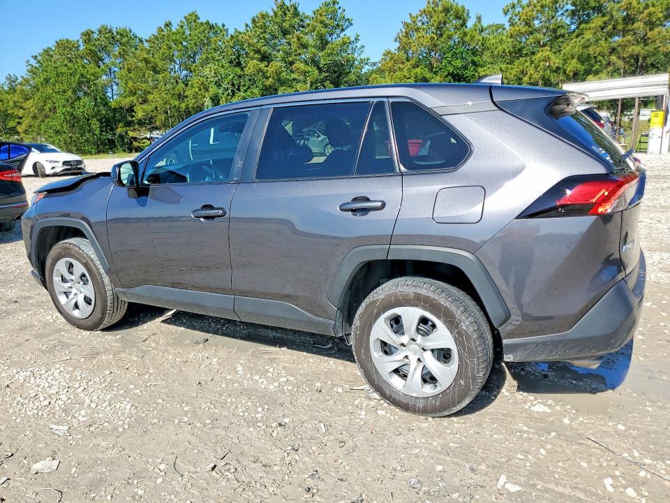 2024 TOYOTA RAV4 LE — Фото 2 из 13