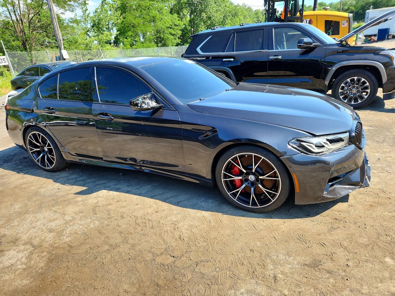 2023 BMW M5 4DR SEDAN — Фото 4 из 12