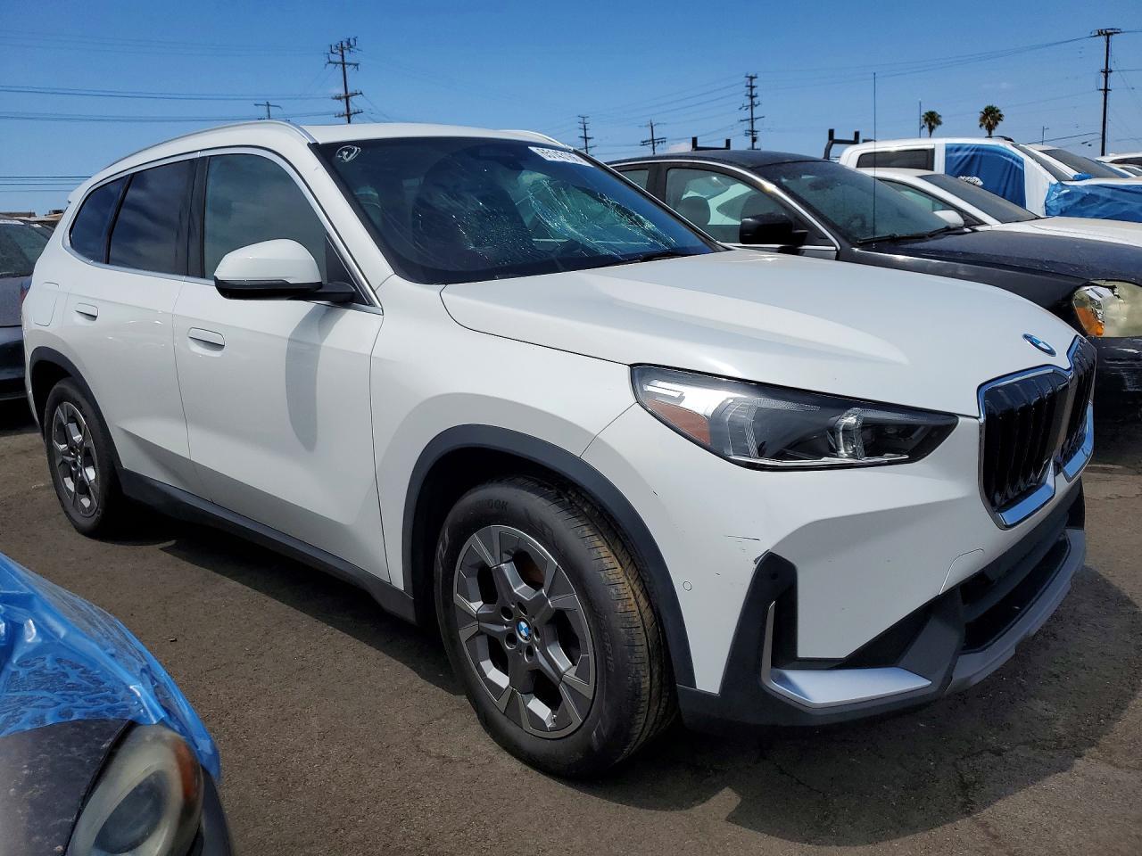 2023 BMW X1 XDRIVE28I — Фото 4 из 14