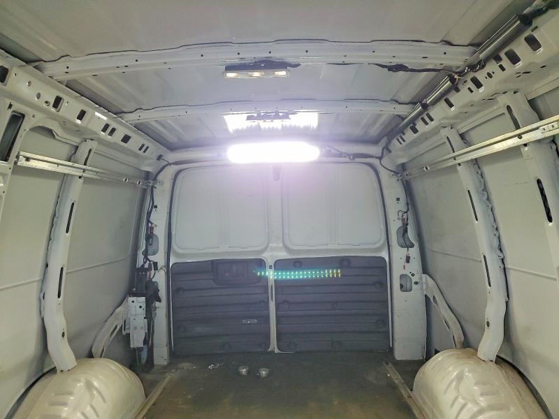 2023 CHEVY EXPRESS G2500 CARGO — Фото 10 из 13