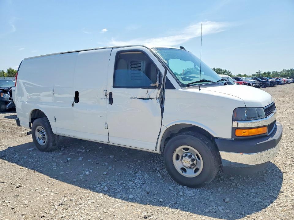 2023 CHEVY EXPRESS G2500 CARGO — Фото 4 из 13