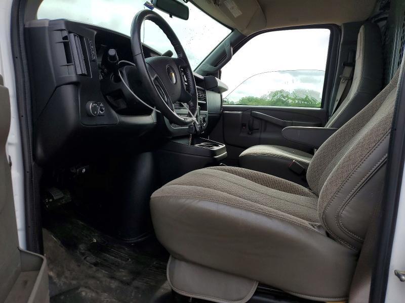 2023 CHEVY EXPRESS G2500 CARGO — Фото 7 из 13