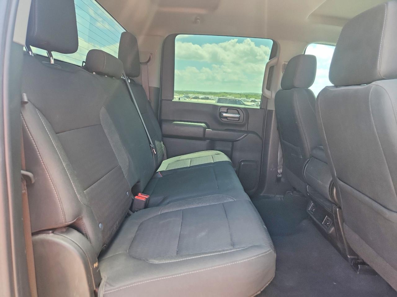 2023 CHEVROLET SILVERADO K2500 CUSTOM — Фото 10 из 12