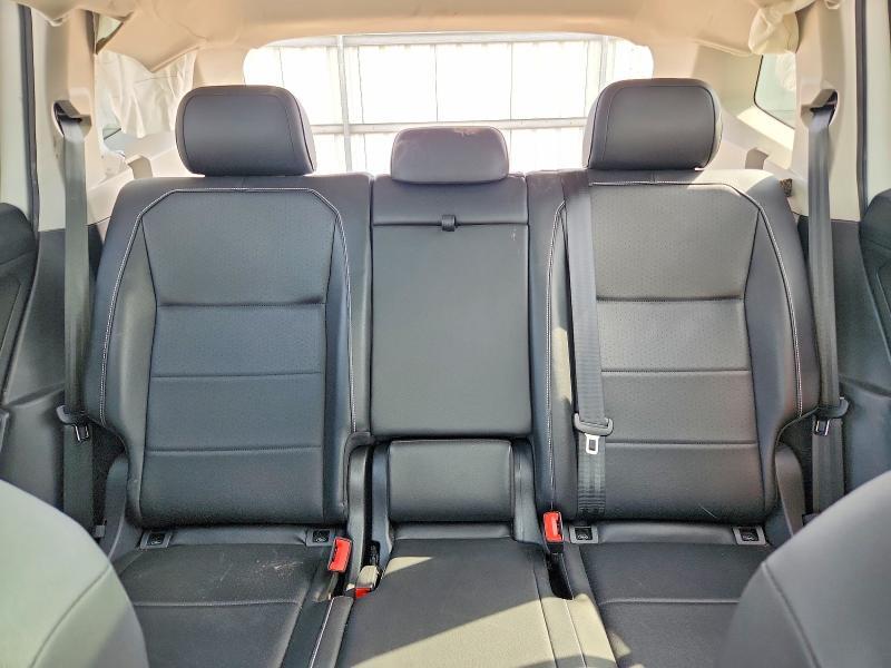 3VV2B7AX1MM064141 2021 VOLKSWAGEN TIGUAN photo no. 10