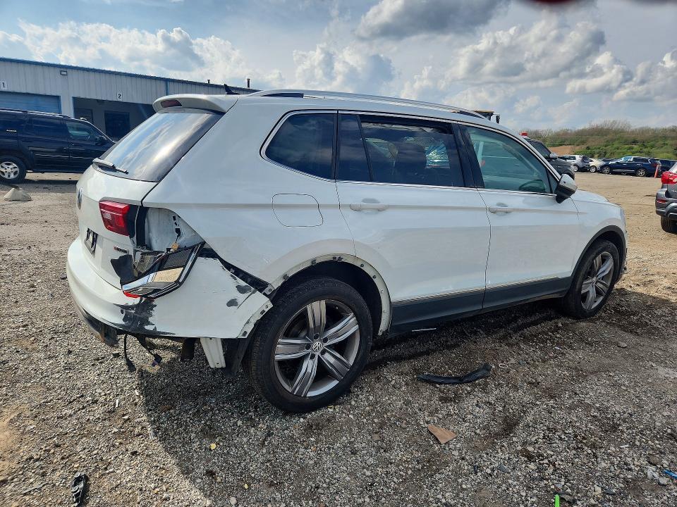 3VV2B7AX1MM064141 2021 VOLKSWAGEN TIGUAN photo no. 3