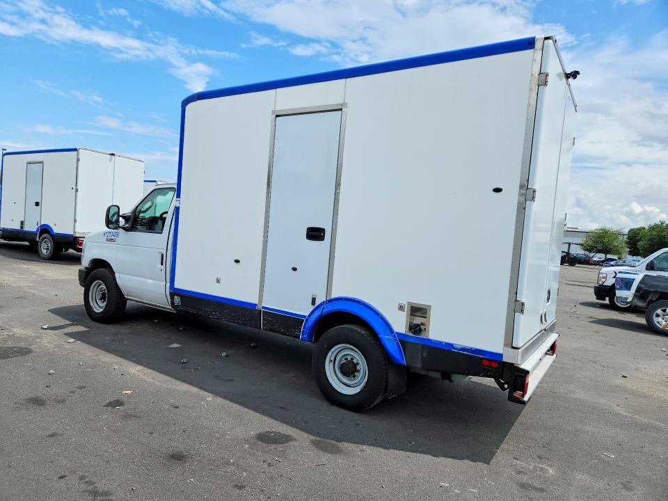 2023 FORD E350 REFRIGERATED BOX TRUCK — Фото 2 из 13