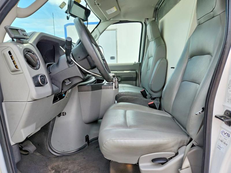2023 FORD E350 REFRIGERATED BOX TRUCK — Фото 7 из 13