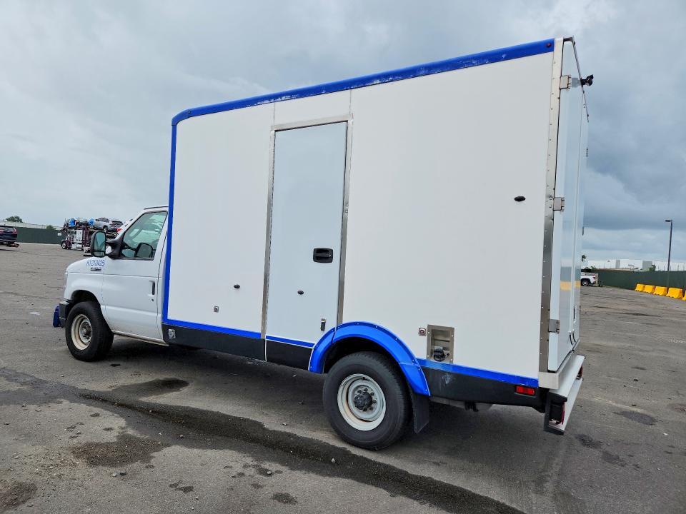 2023 FORD E350 REFRIGERATED BOX TRUCK — Фото 2 из 13